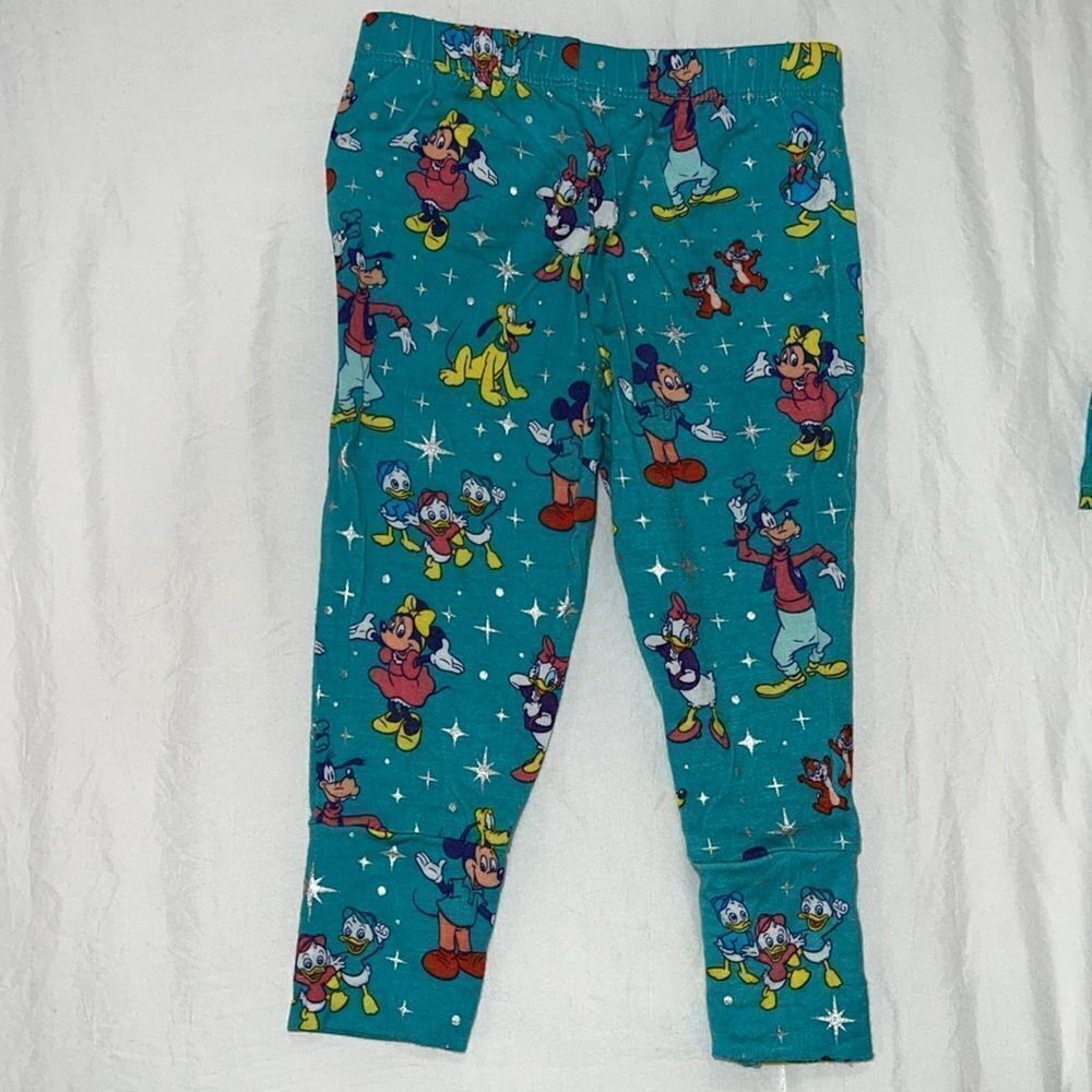 POSH PEANUT DISNEY100 PAJAMA SET 6/12M - Picture 6 of 9